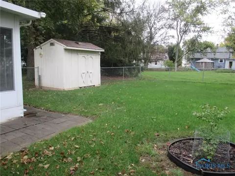 816 E Graceway Dr, Napoleon, OH 43545 photo 22
