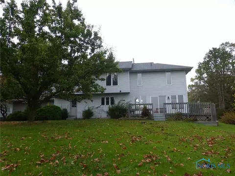 304 Maplewood Ct, Bryan, OH 43506 photo 4