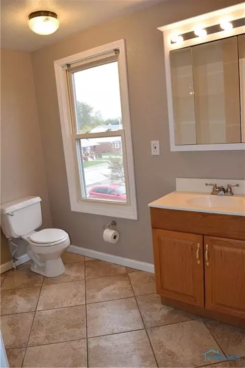 104 Guy St, Walbridge, OH 43465 photo 19