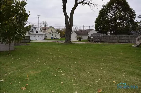 104 Guy St, Walbridge, OH 43465 photo 27