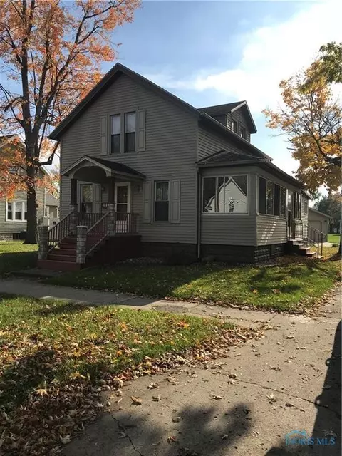 404 E High St, Bryan, OH 43506 photo 1