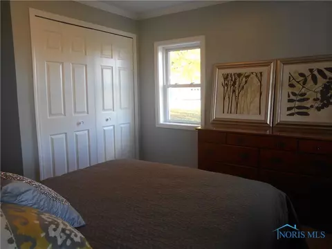 3845 Limerick Rd, Clyde, OH 43410 photo 16
