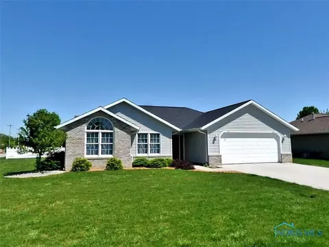 211 Connin St, Bryan, OH 43506 photo 1