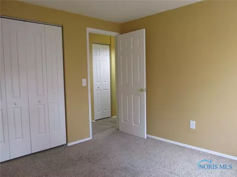517 Richards Rd, Toledo, OH 43607 photo 11