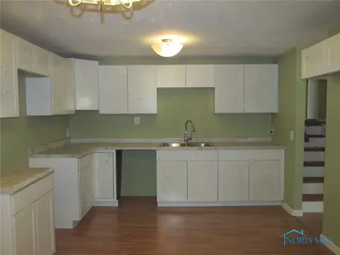517 Richards Rd, Toledo, OH 43607 photo 7