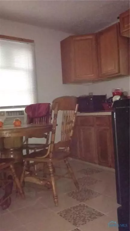544 E Central Ave, Toledo, OH 43608 photo 2