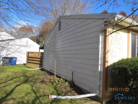 4426 Foxchapel Rd, Toledo, OH 43607 photo 4