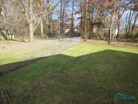 4426 Foxchapel Rd, Toledo, OH 43607 photo 7