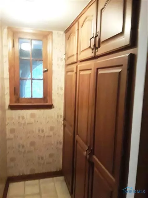 2149 Shenandoah Rd, Toledo, OH 43607 photo 7