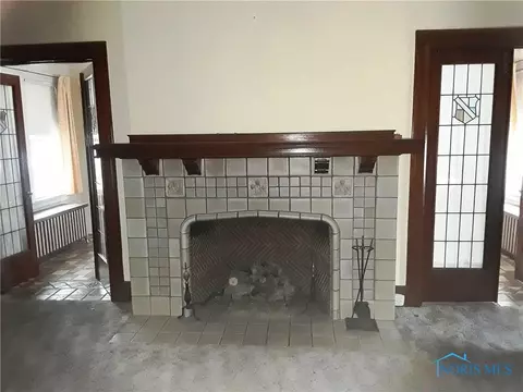 2149 Shenandoah Rd, Toledo, OH 43607 photo 2