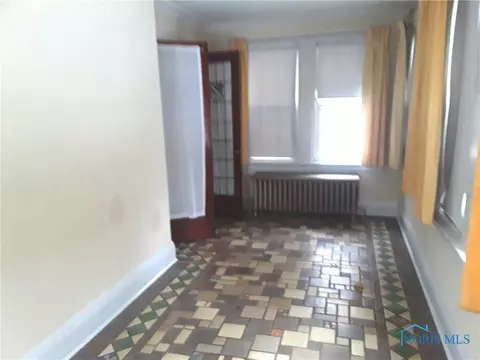2149 Shenandoah Rd, Toledo, OH 43607 photo 5