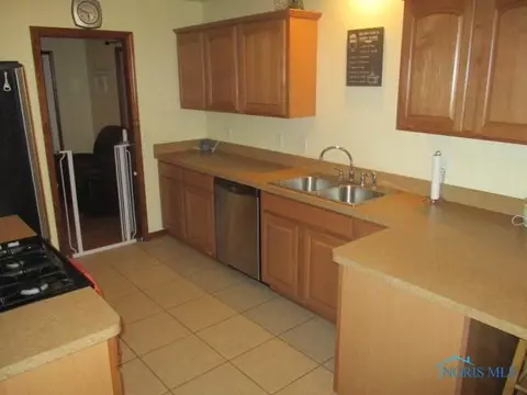 2705 Eldora Dr, Toledo, OH 43613 photo 9