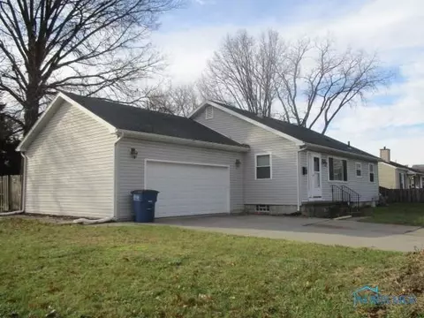 2705 Eldora Dr, Toledo, OH 43613 photo 3