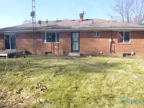 866 Independence Rd, Toledo, OH 43607 photo 2