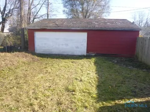 866 Independence Rd, Toledo, OH 43607 photo 4