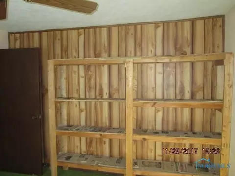 423 Cedar St, Wauseon, OH 43567 photo 6
