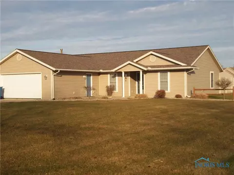 107 Jerry St, Bryan, OH 43506 photo 1