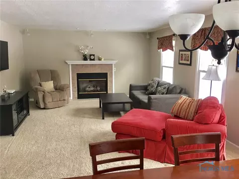 4405 Eber Rd, Monclova, OH 43542 photo 3
