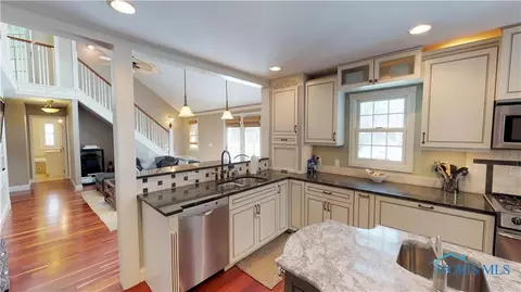 29126 E River Rd, Perrysburg, OH 43551 photo 15