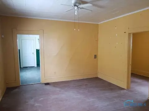 1433 Hamilton St, Toledo, OH 43607 photo 4