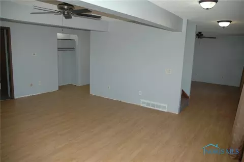 9520 Jerusalem Rd, Curtice, OH 43412 photo 5