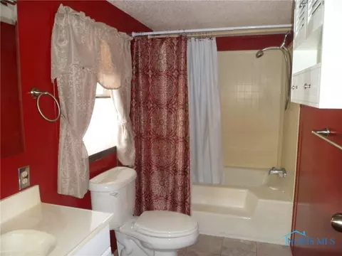 11621 County Road D Rd, Bryan, OH 43506 photo 12