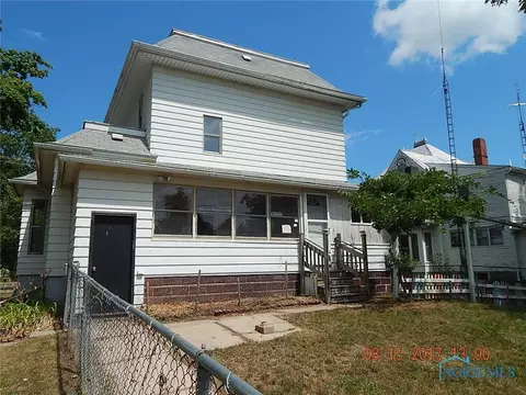 400 E Main St, Fayette, OH 43521 photo 2