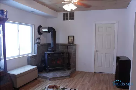5220 Milton Rd, Custar, OH 43511 photo 9