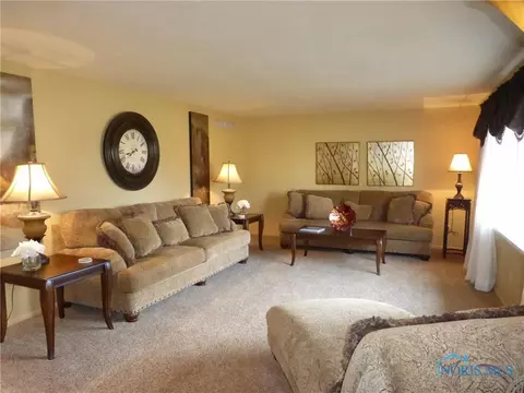 515 Rosemont Ave, Bryan, OH 43506 photo 7