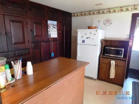 425 E Main St, Fayette, OH 43521 photo 13