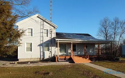 425 E Main St, Fayette, OH 43521 photo 1