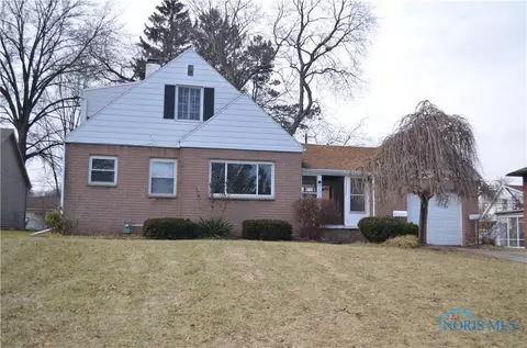2065 Eileen Rd, Toledo, OH 43615 photo 1