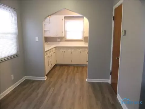 2065 Eileen Rd, Toledo, OH 43615 photo 8