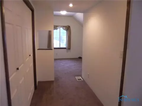 2065 Eileen Rd, Toledo, OH 43615 photo 17