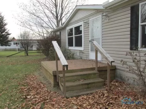 9049 Wayne Rd, Wayne, OH 43466 photo 2
