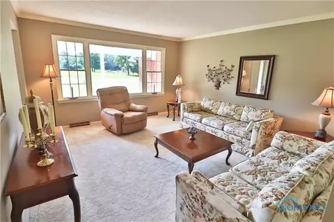 4545 S Eber Rd, Monclova, OH 43542 photo 7