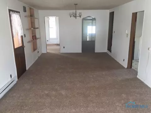 424 Washington St, Blakeslee, OH 43505 photo 2