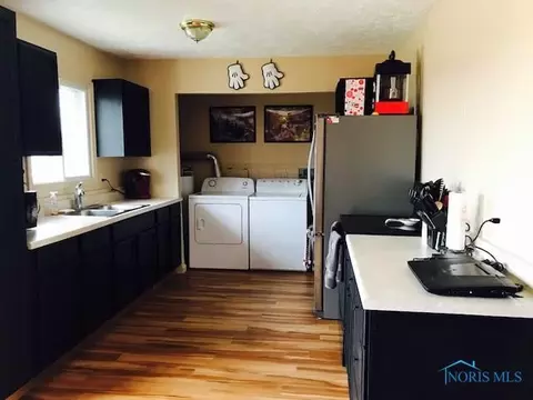 1232 Greenfield Dr, Willard, OH 44890 photo 5