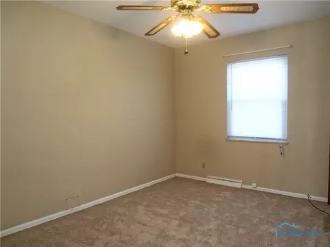 2833 Trimble Rd, Toledo, OH 43613 photo 9