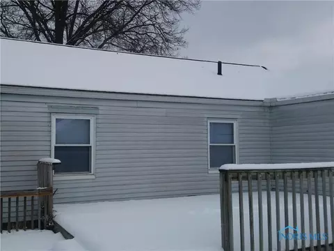 2833 Trimble Rd, Toledo, OH 43613 photo 14