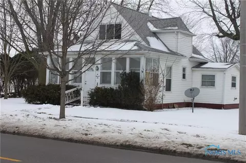 602 W Main St, Deshler, OH 43516 photo 3