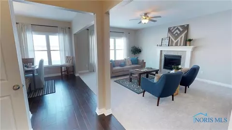 2986 Stonegate Dr, Maumee, OH 43537 photo 9