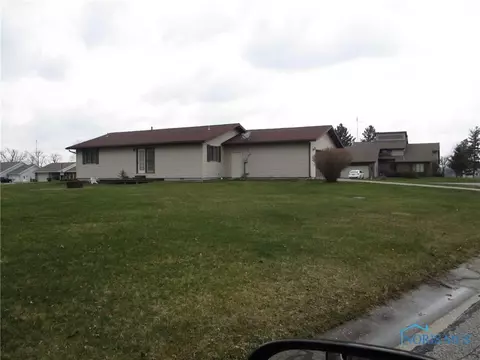 553 Chippewa, Defiance, OH 43512 photo 3