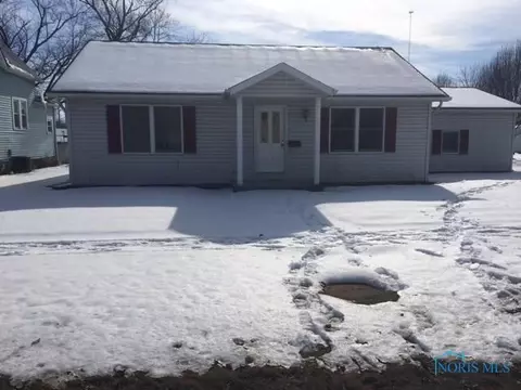 609 W Wayne St, Paulding, OH 45879 photo 1
