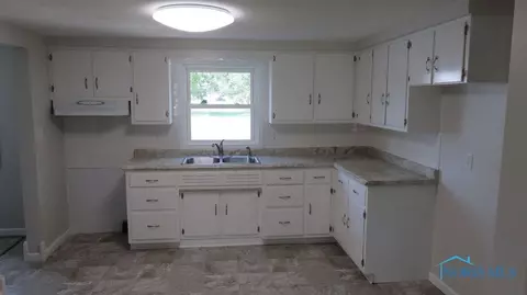 758 Tom Tim Dr, Paulding, OH 45879 photo 3