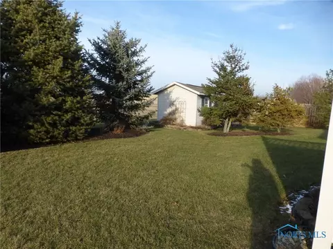 150 Amy Dr, Bryan, OH 43506 photo 4