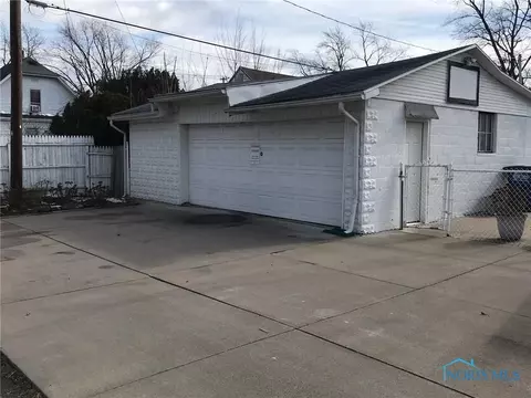 1030 Elysian Ave, Toledo, OH 43607 photo 12