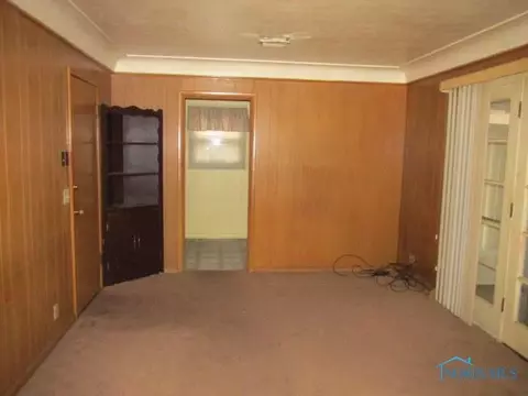810 Mackow Dr, Toledo, OH 43607 photo 7