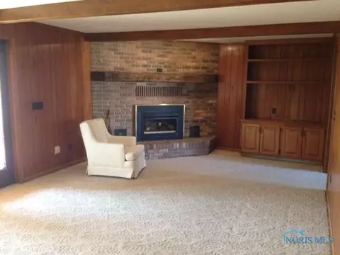 901 Cardinal Dr, Bryan, OH 43506 photo 3