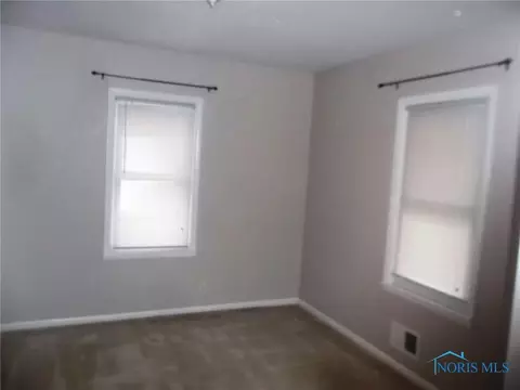 113 Fairview St, Lyons, OH 43533 photo 11